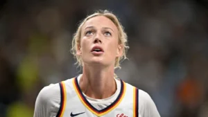 sophie cunningham height