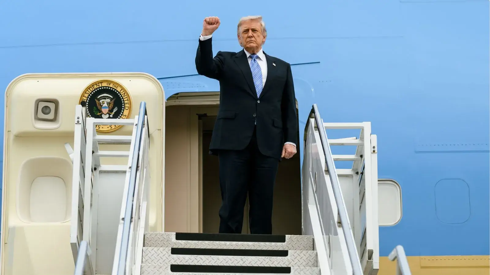 trump height